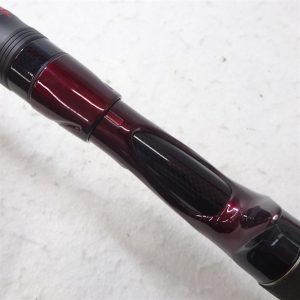 １８セフィアＣＩ４＋Ｂ６６Ｌ－ＧＳ